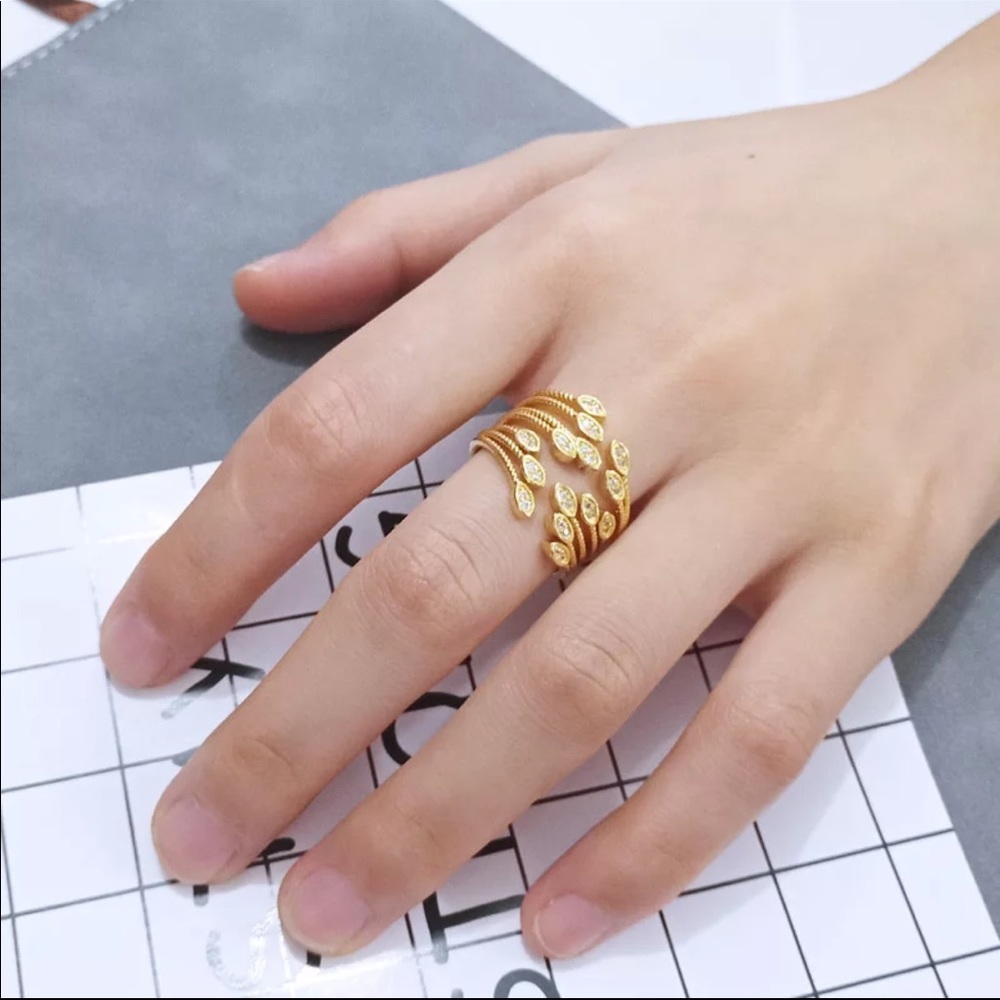 New Women’s Yellow Gold Diamond Adjustable Ring - Picture 2 of 4